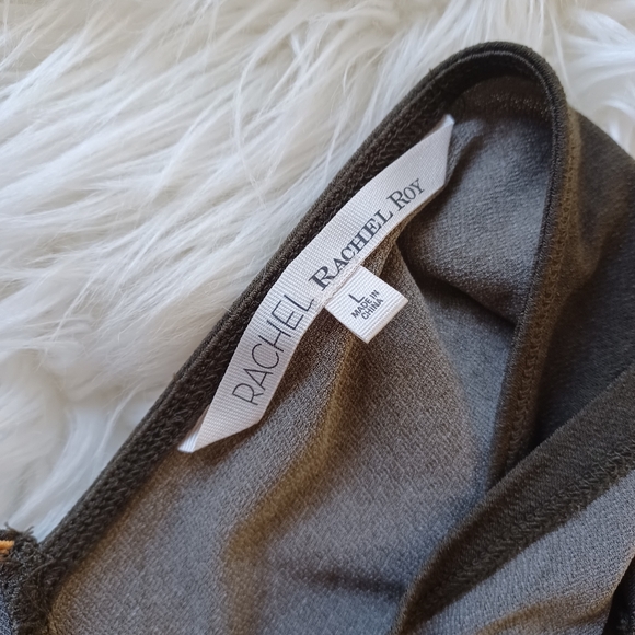 {Rachel Roy} Sleeveless V-Back Dress - Picture 3 of 9